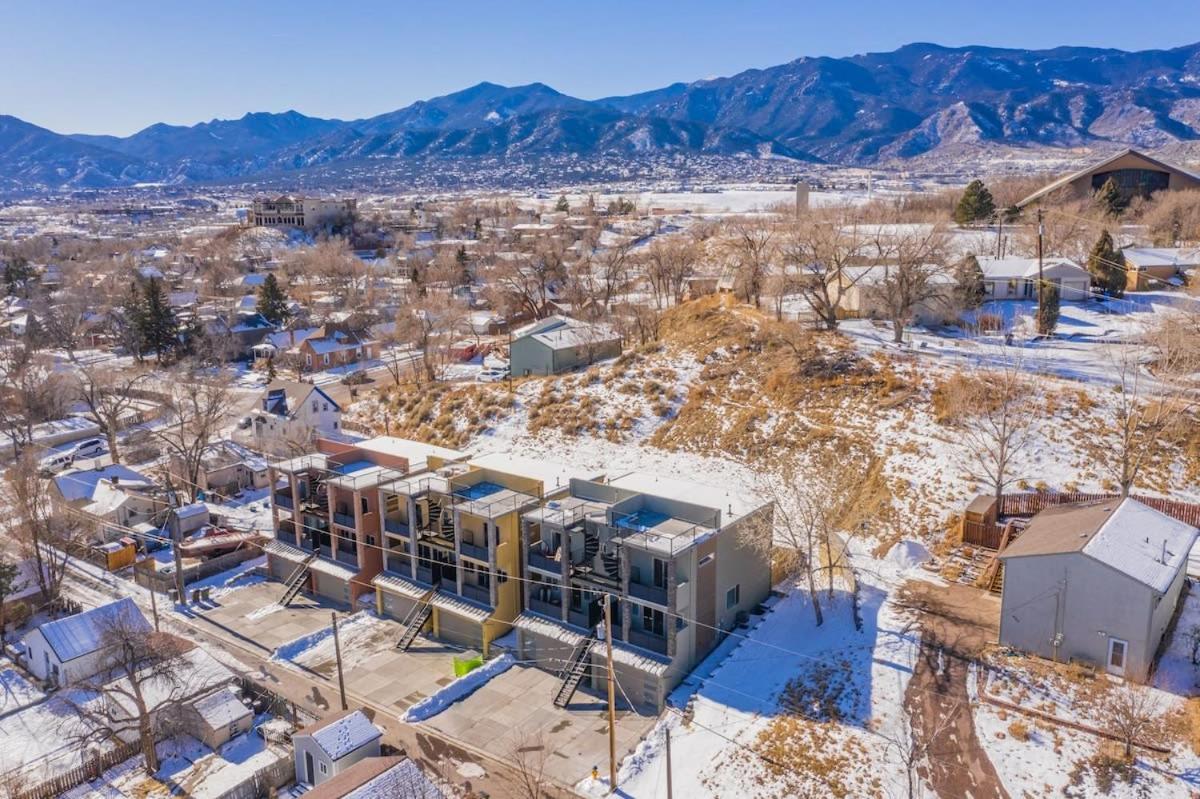 4Bd Home W Rooftop Patio Fire Pit & Mountain Views Colorado Springs Kültér fotó