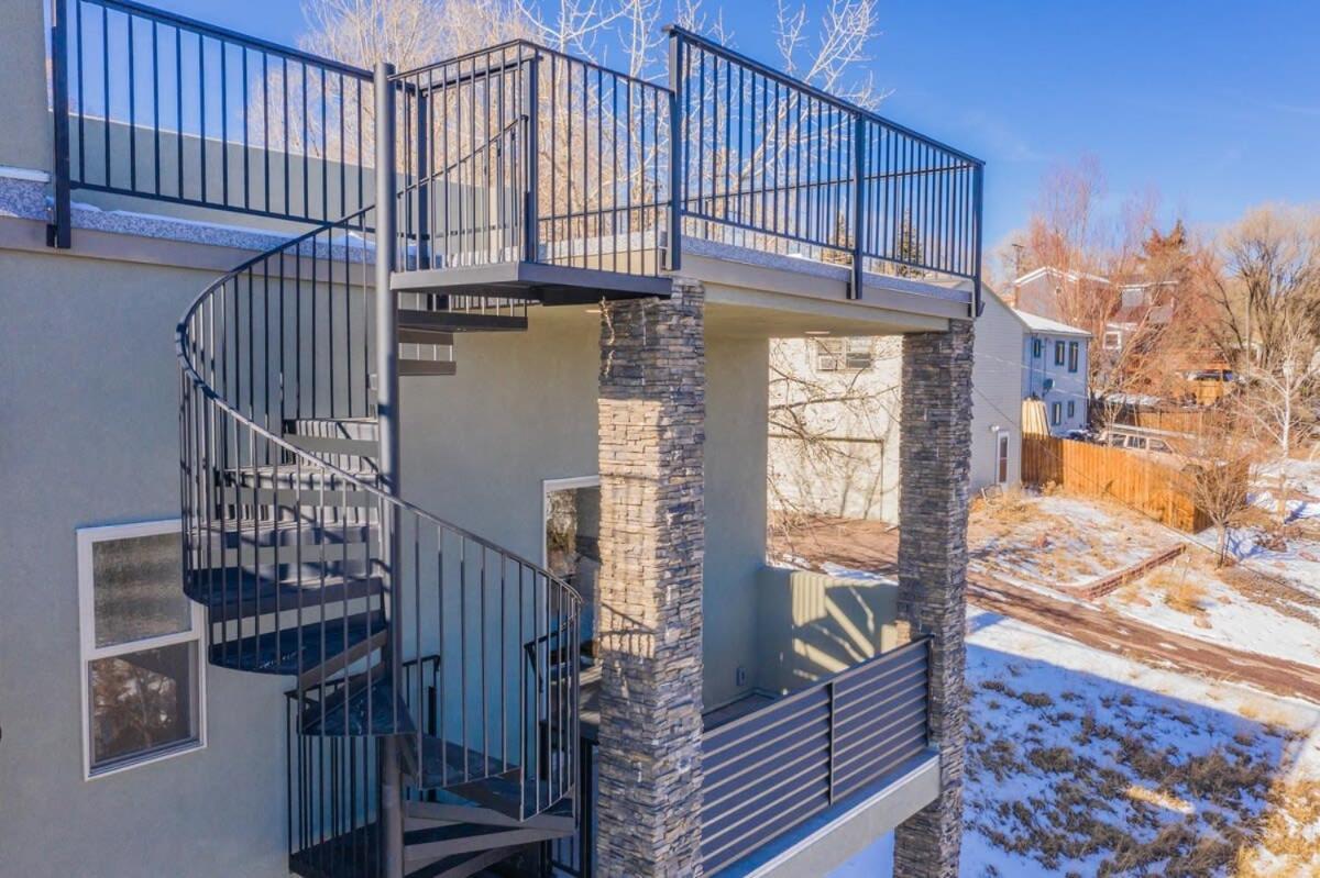 4Bd Home W Rooftop Patio Fire Pit & Mountain Views Colorado Springs Kültér fotó